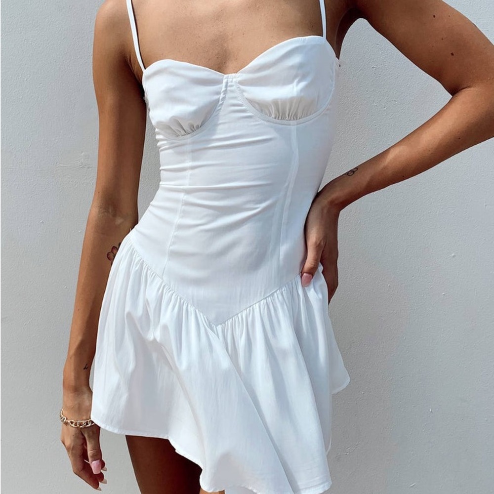 Princess Polly size US 4 Camille white mini dress